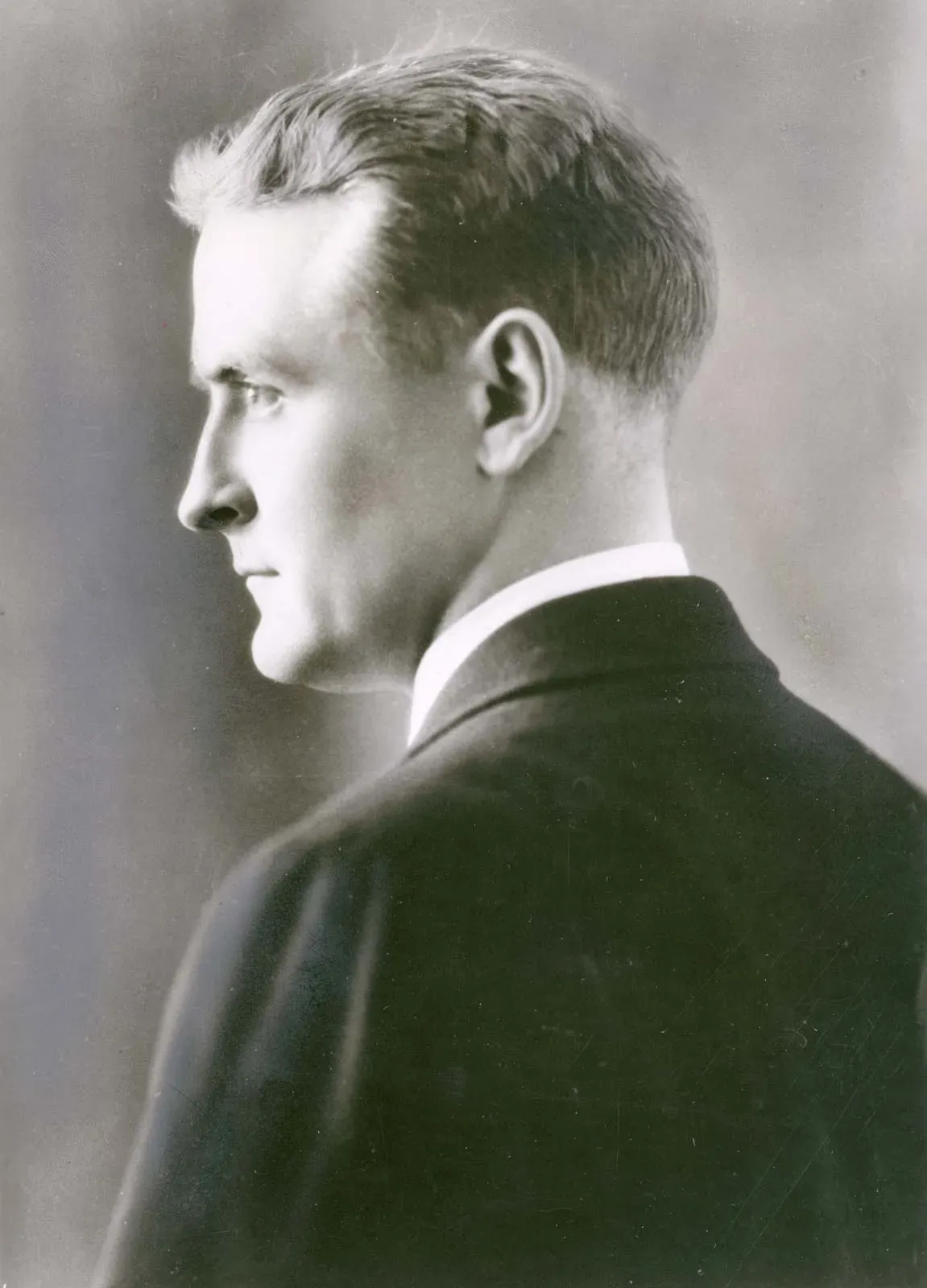 Photograph of F. Scott Fitzgerald
